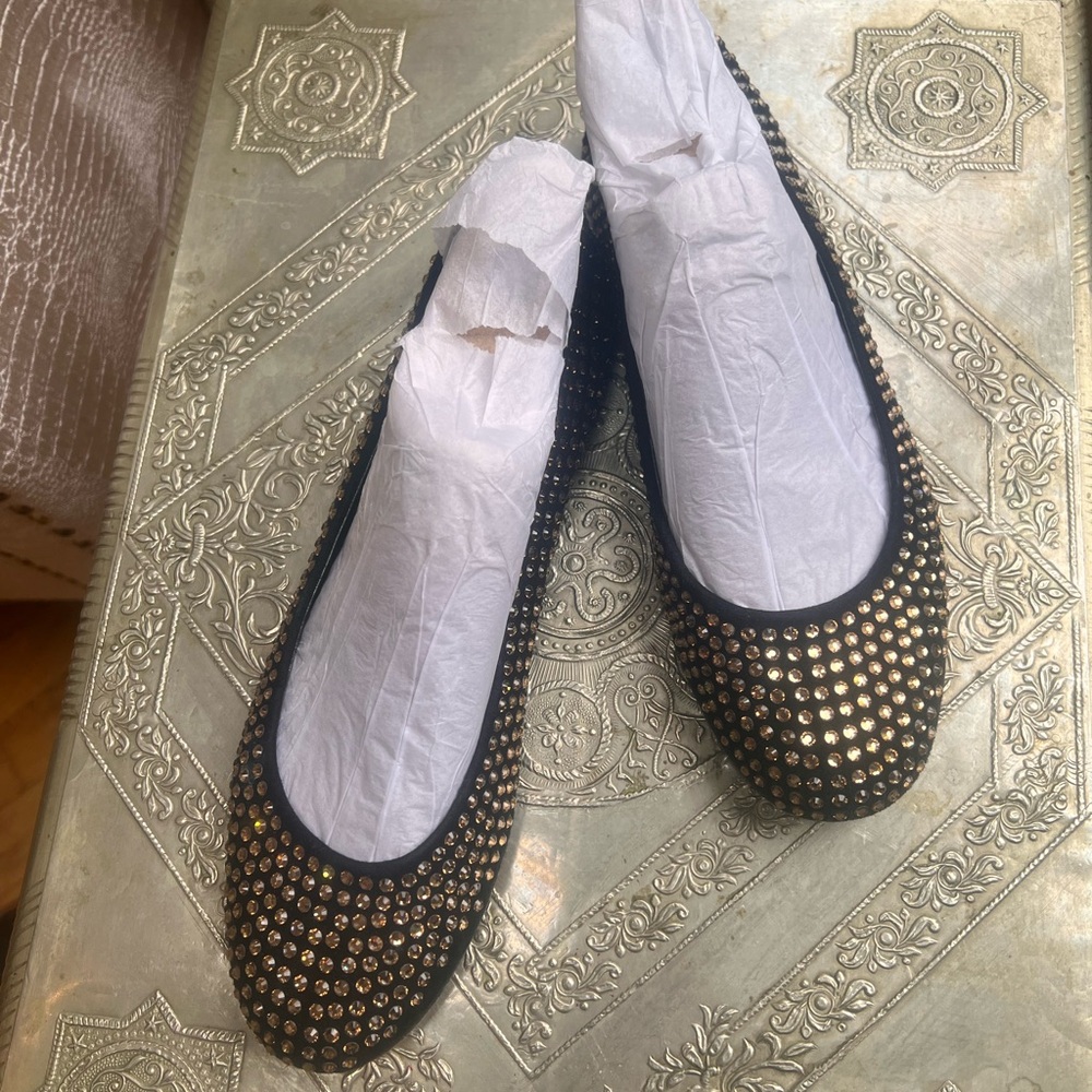 Giuseppe Zannoti Black and Gold Studded Women's Flats. - Picture 3 of 13